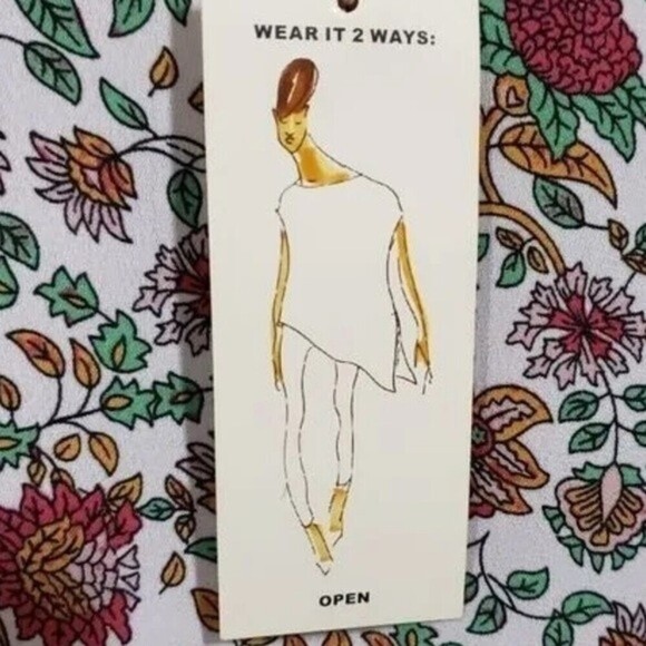 Max Studio Floral Print Cap Sleeve Asymmetrical Side Tie Blouse Woman's Size M - Picture 16 of 16